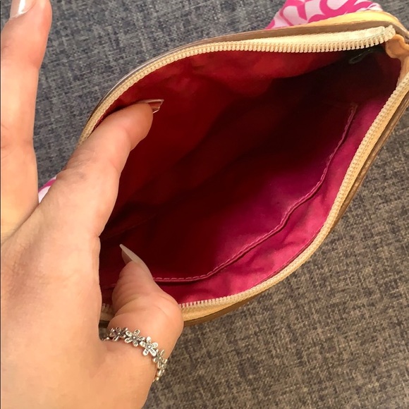 Coach Wristlet - Picture 4 of 4